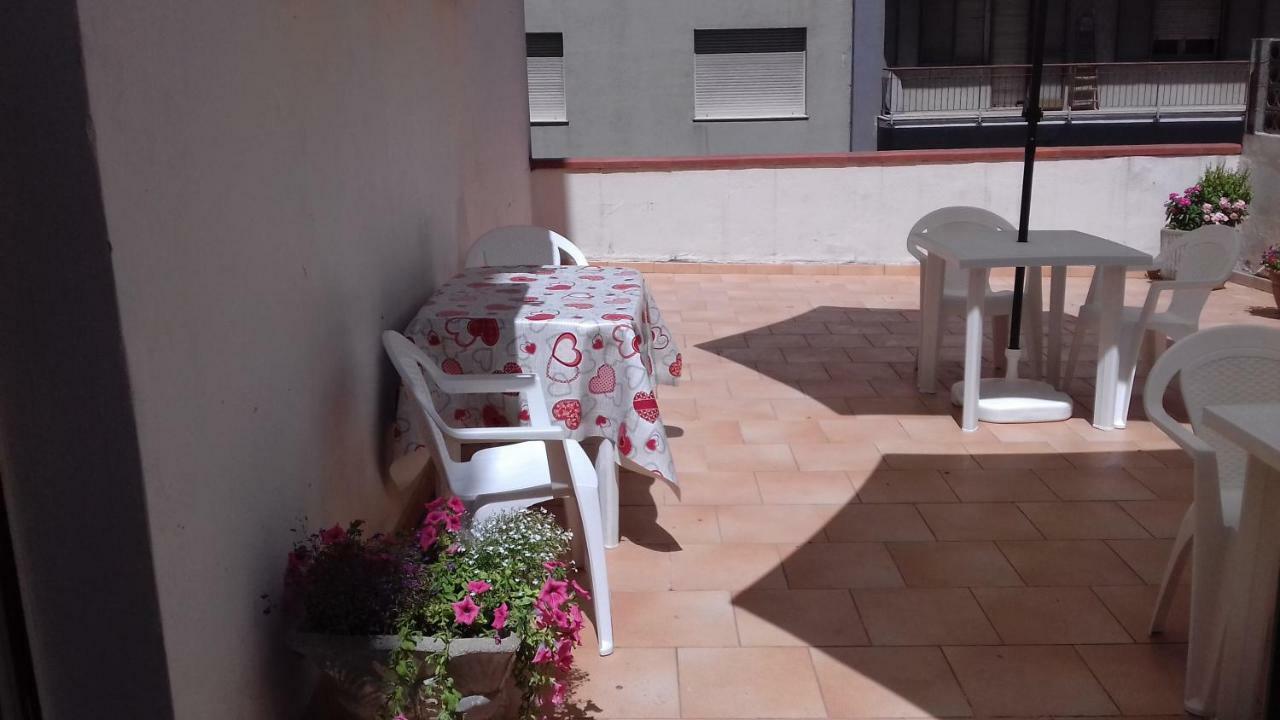 Camere In Affitto Сасари Екстериор снимка