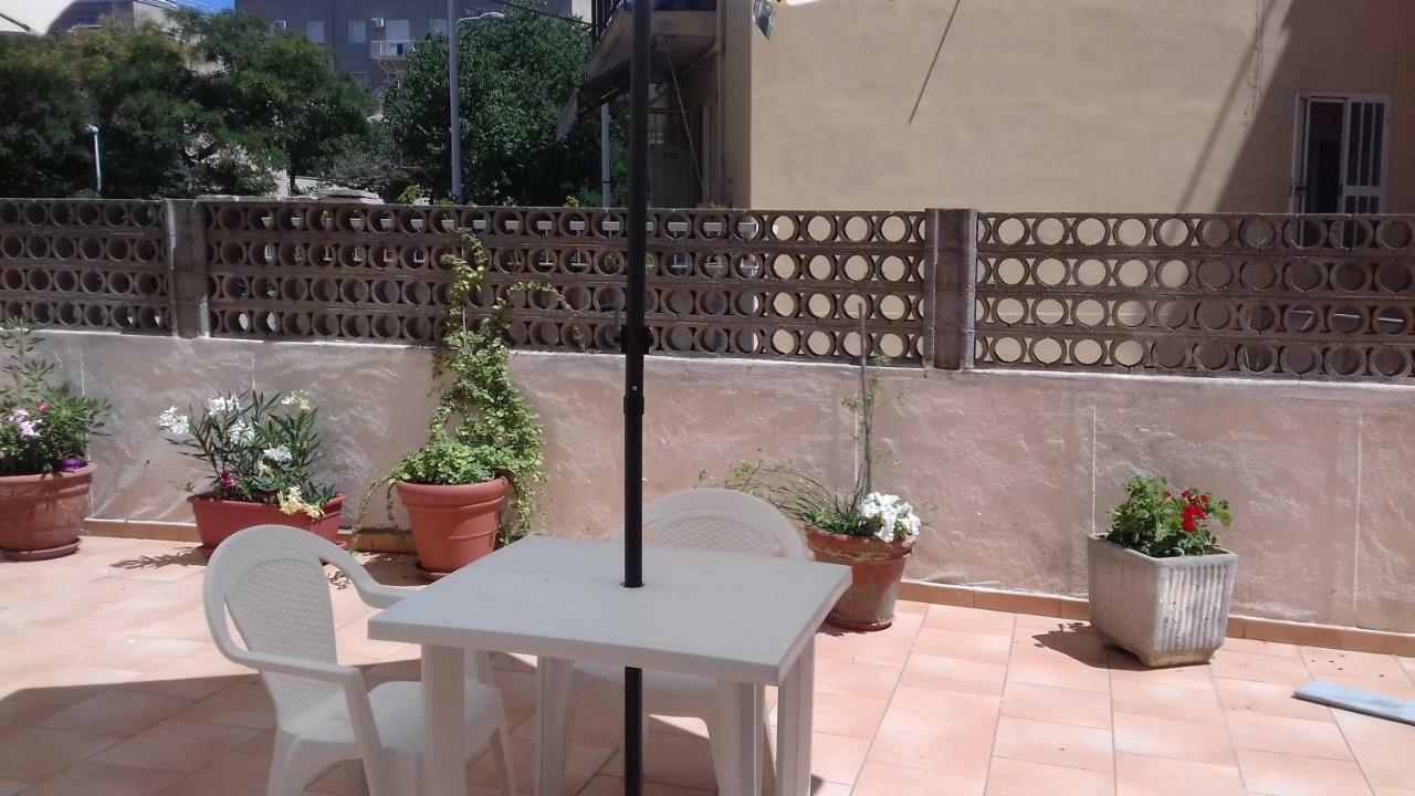 Camere In Affitto Сасари Екстериор снимка